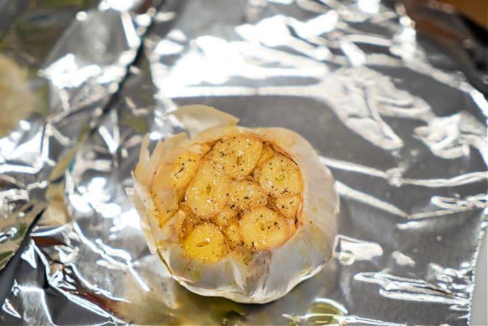 roasting garlic cloves