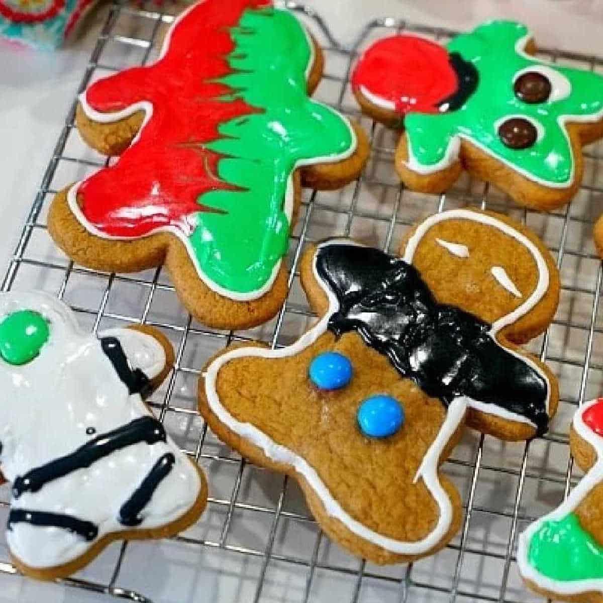 Air Fryer Gingerbread Cookies