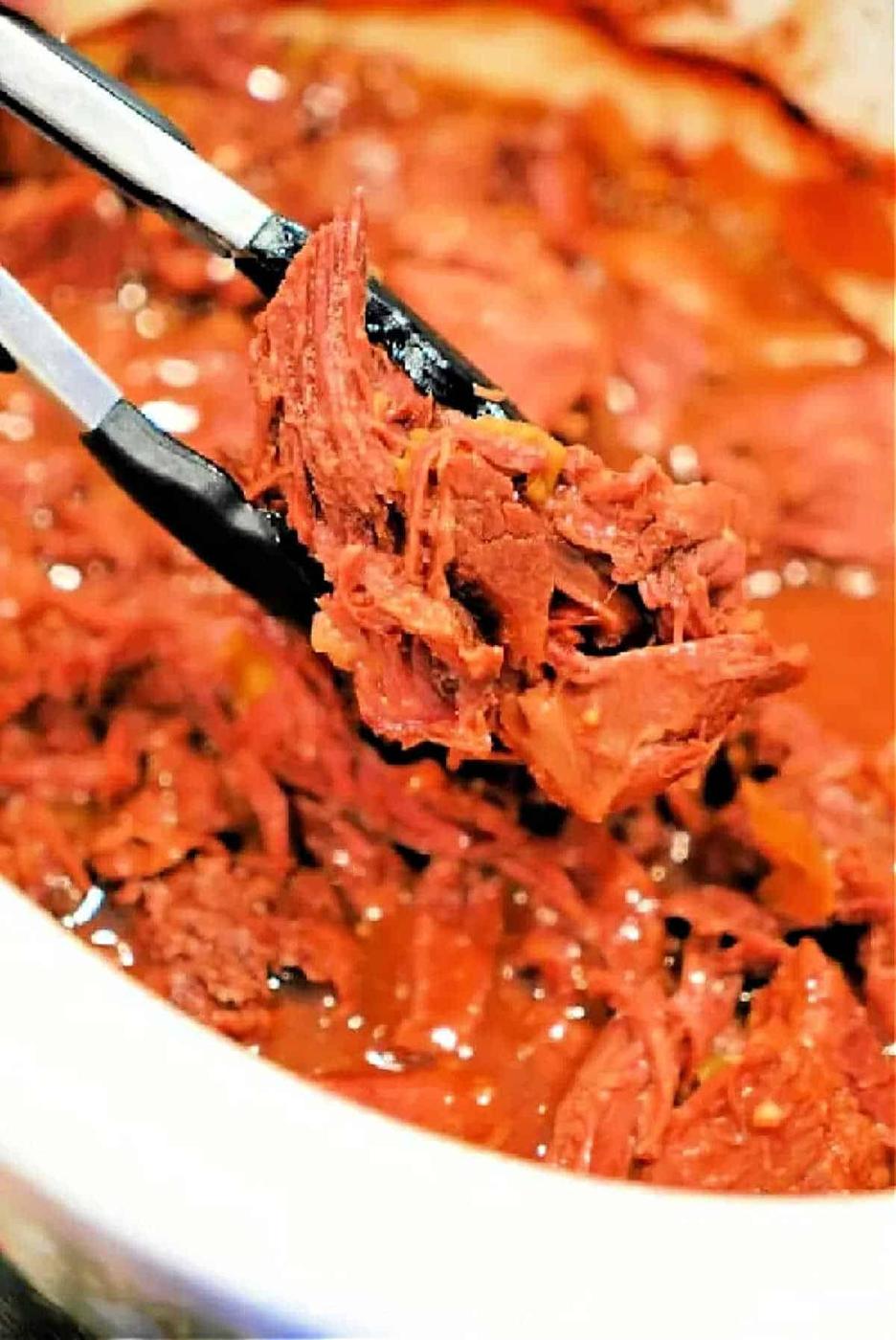 Slow Cooker Shredded Chuck Roast