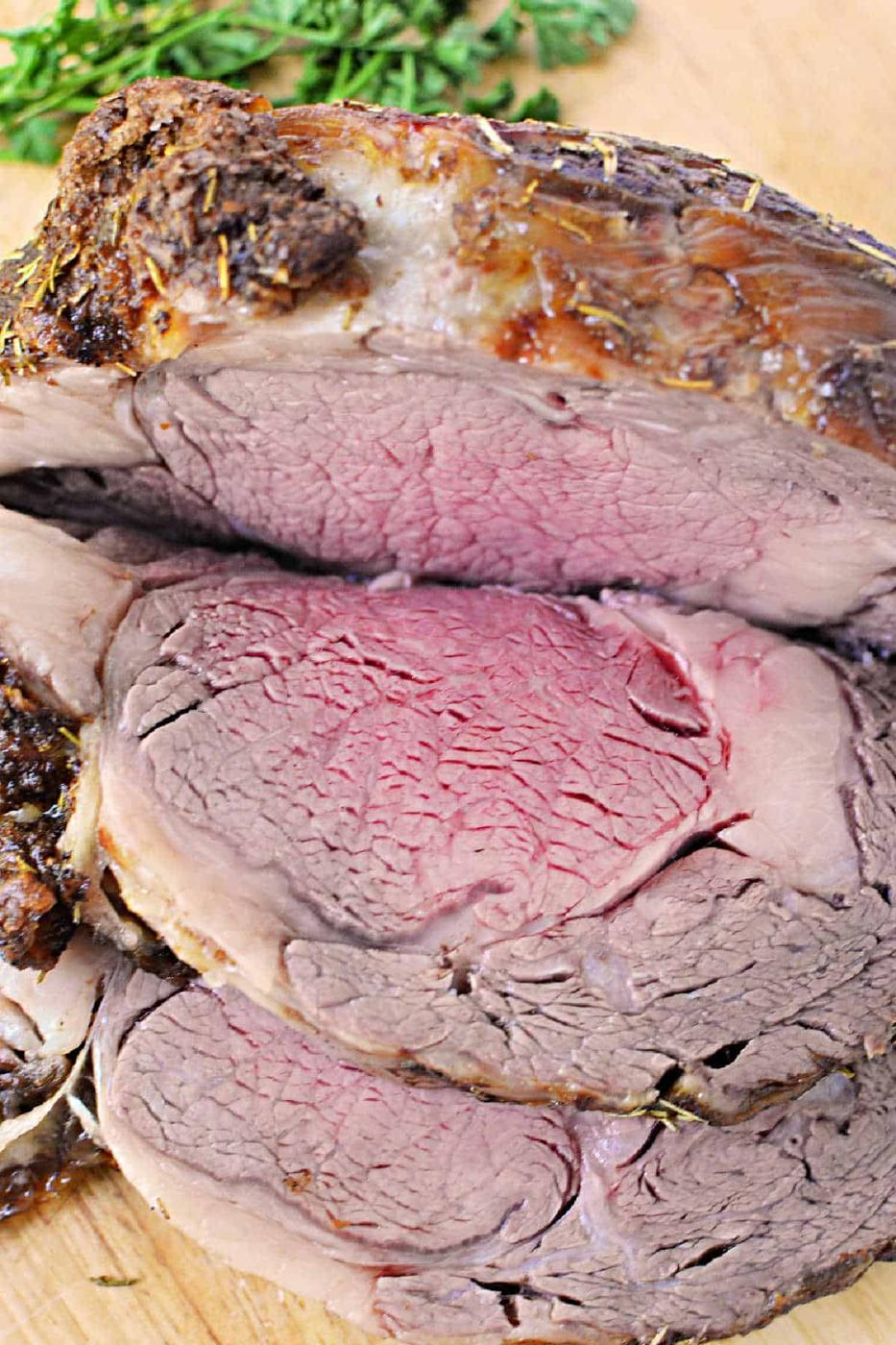 How to Cook Boneless Rib Roast in Oven