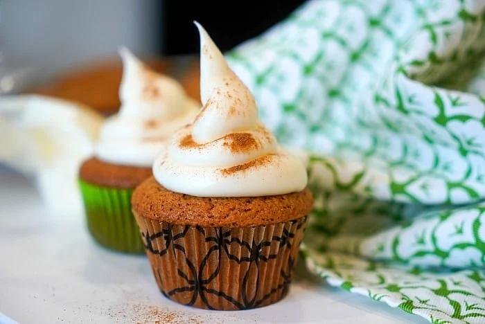gingerbread muffin recipe
