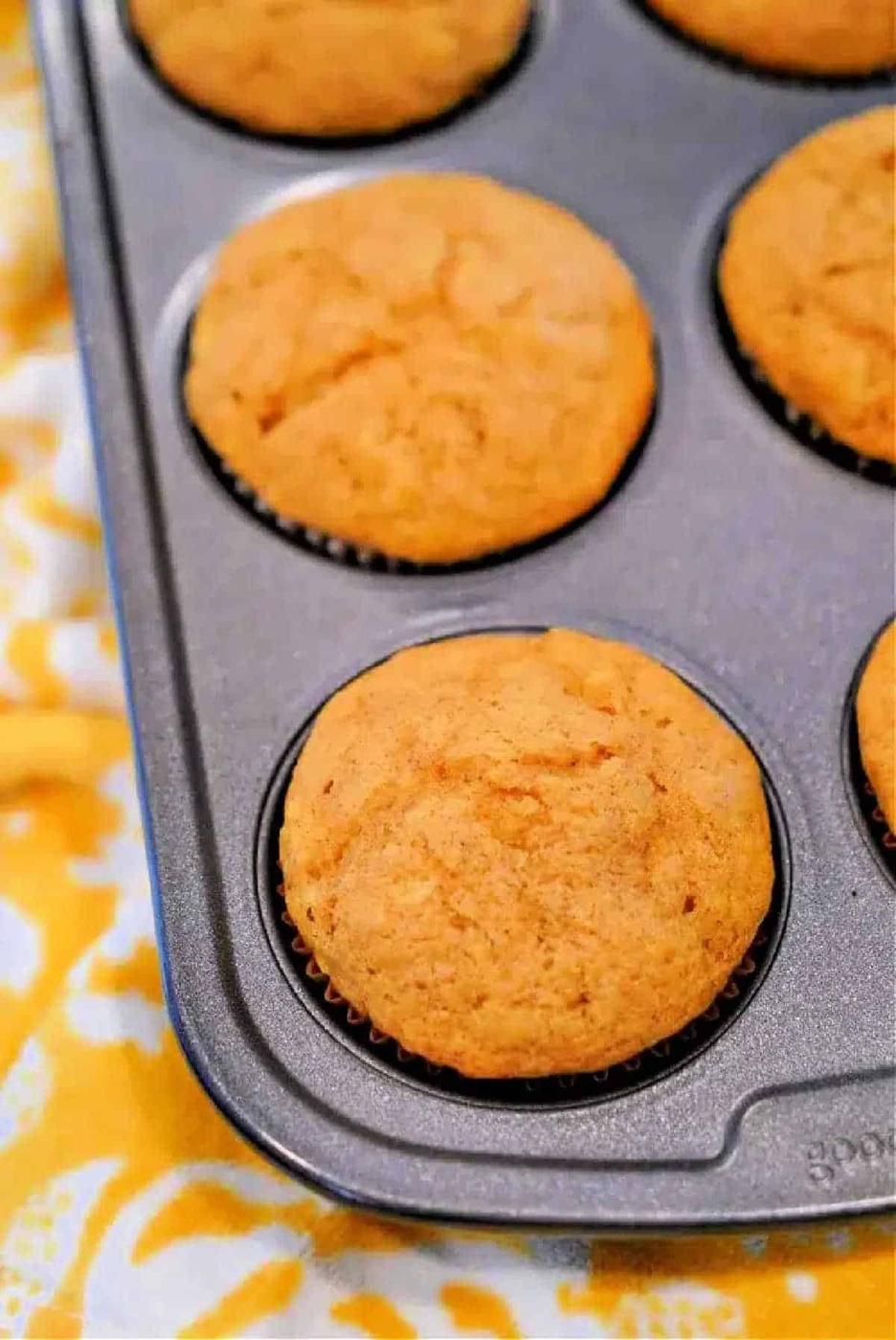 Cake Mix Pumpkin Banana Muffins