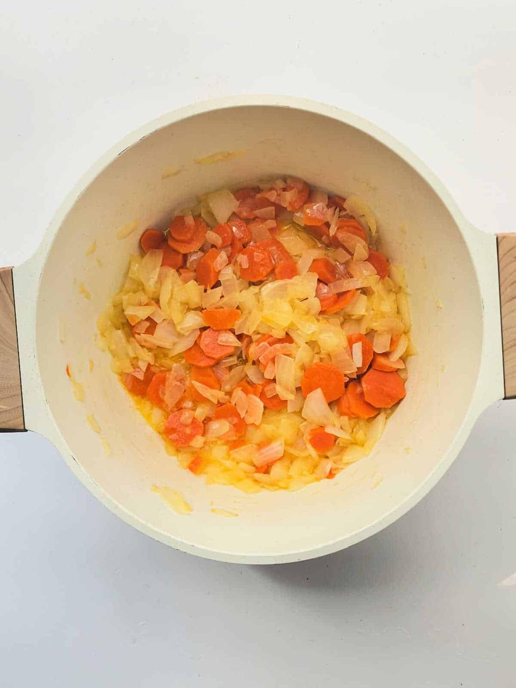 What to Serve with Chicken Pot Pie