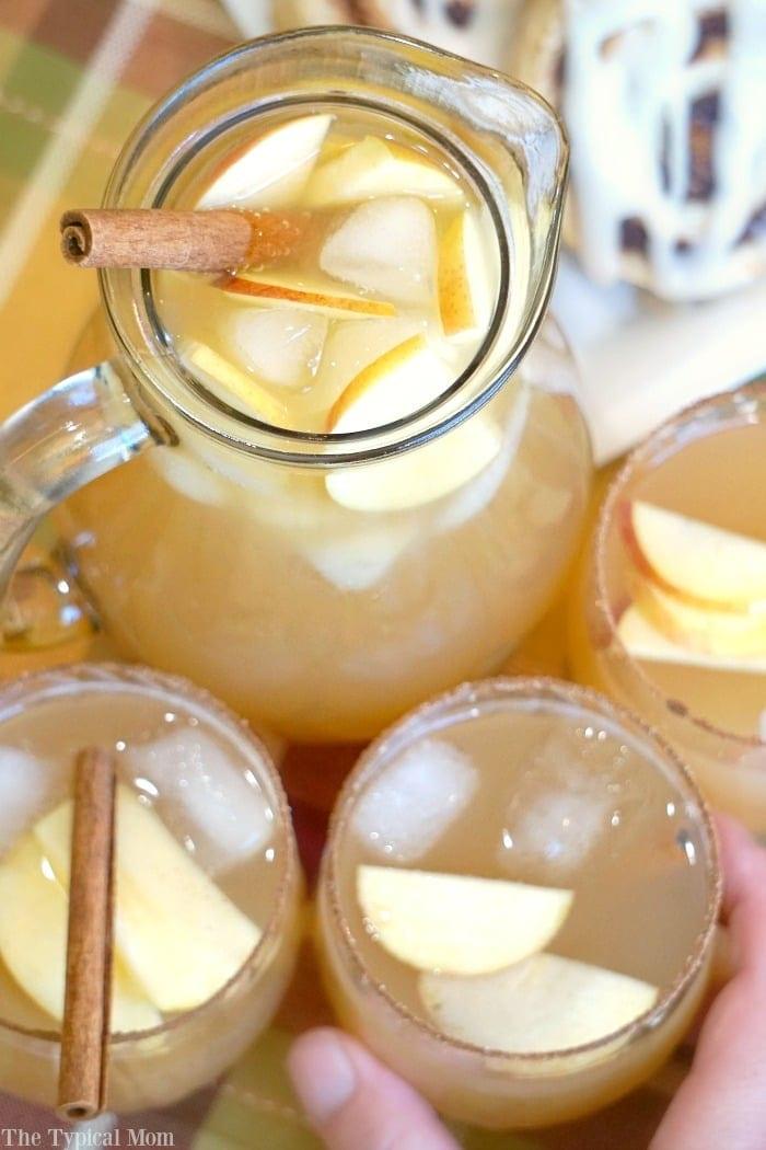 Chilled Sparkling Apple Cider Non Alcoholic