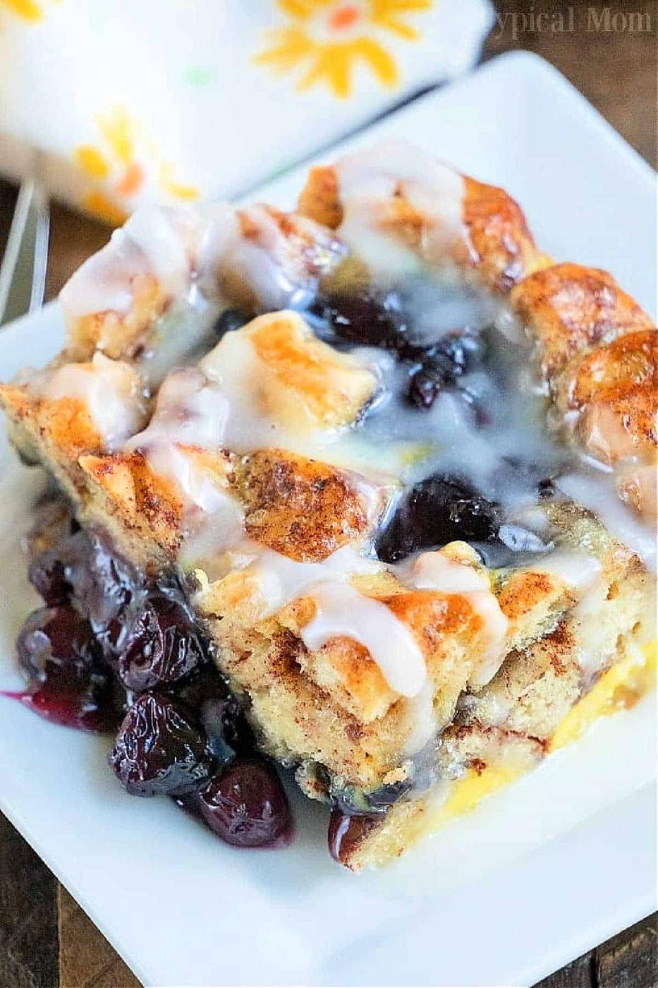Cinnamon Roll Breakfast Casserole