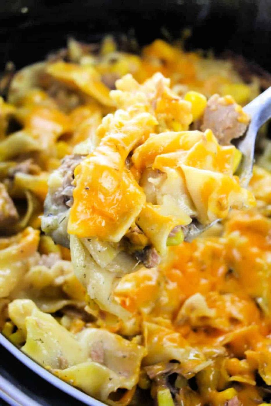 Crockpot Tuna Noodle Casserole