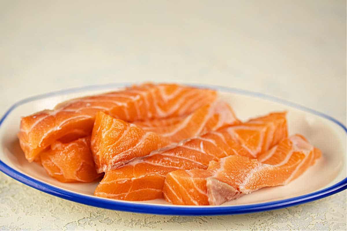 strips of salmon fillet