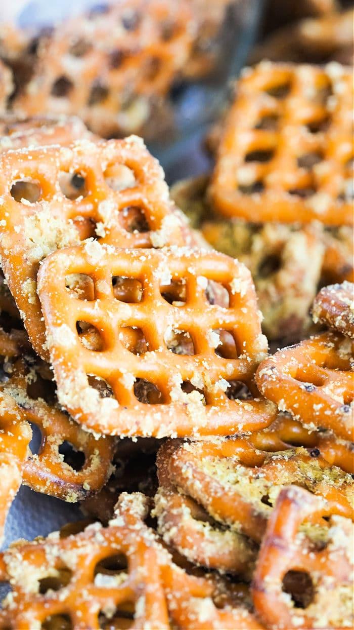 Copycat Dot’s Honey Mustard Pretzels