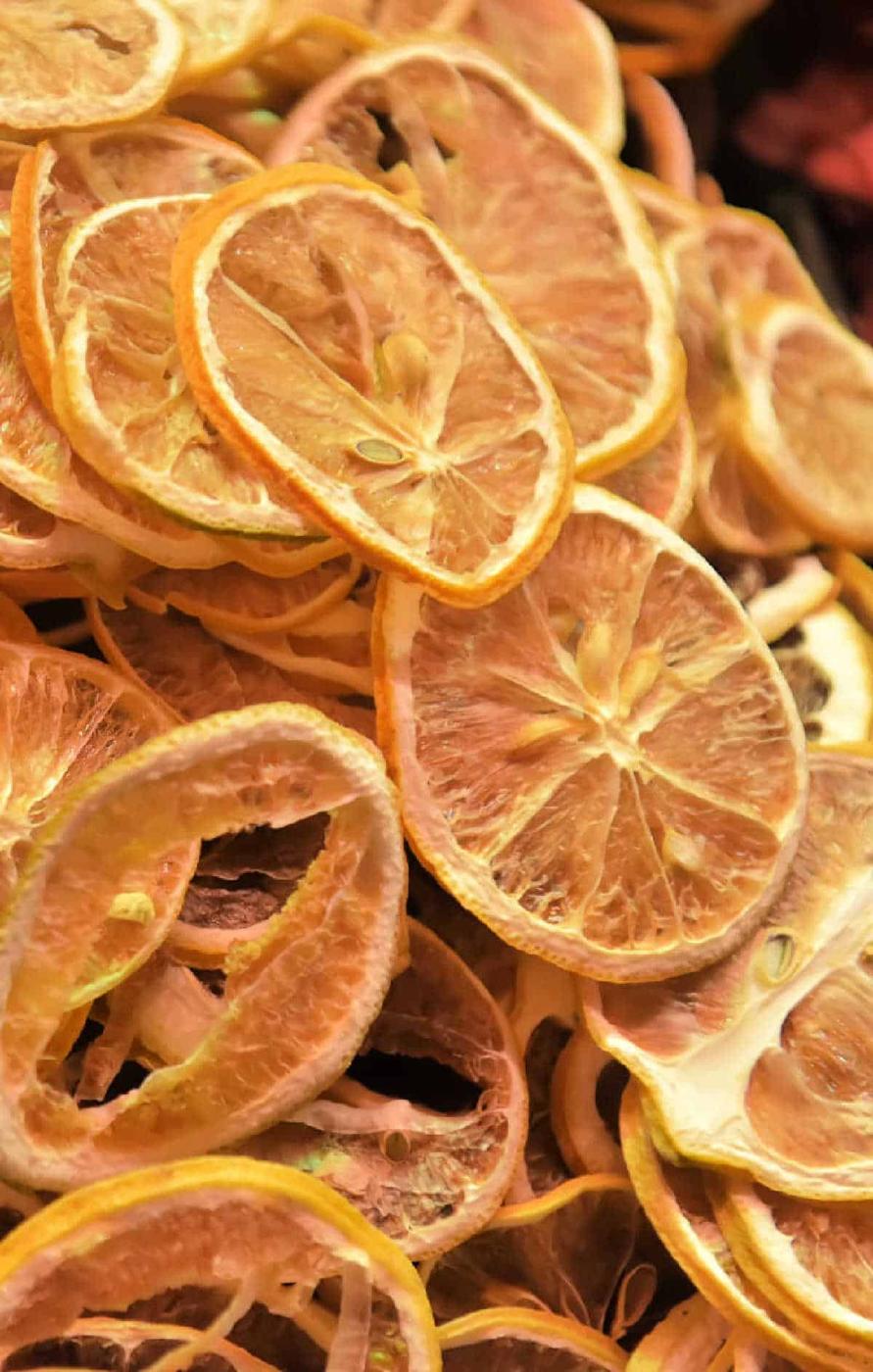How to Dry Lemon Slices Without Oven