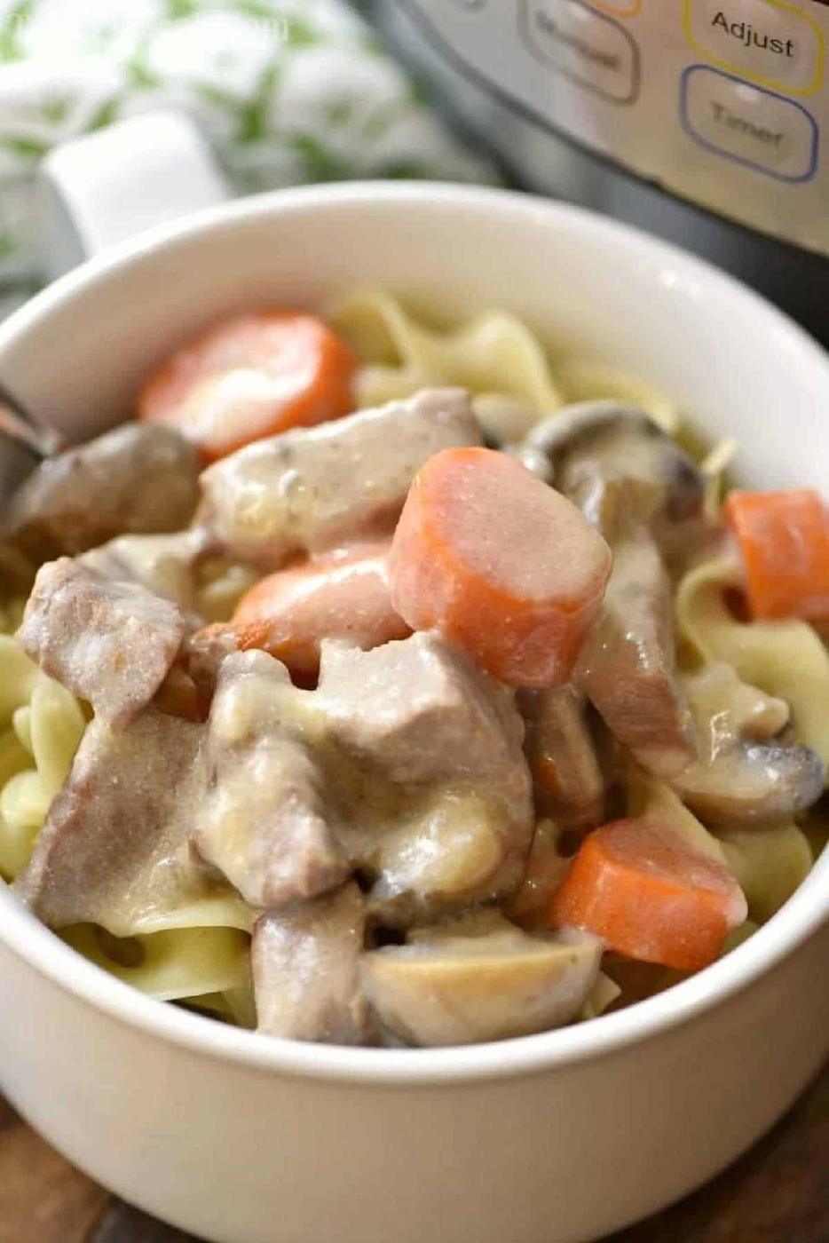 Instant Pot Beef Stroganoff