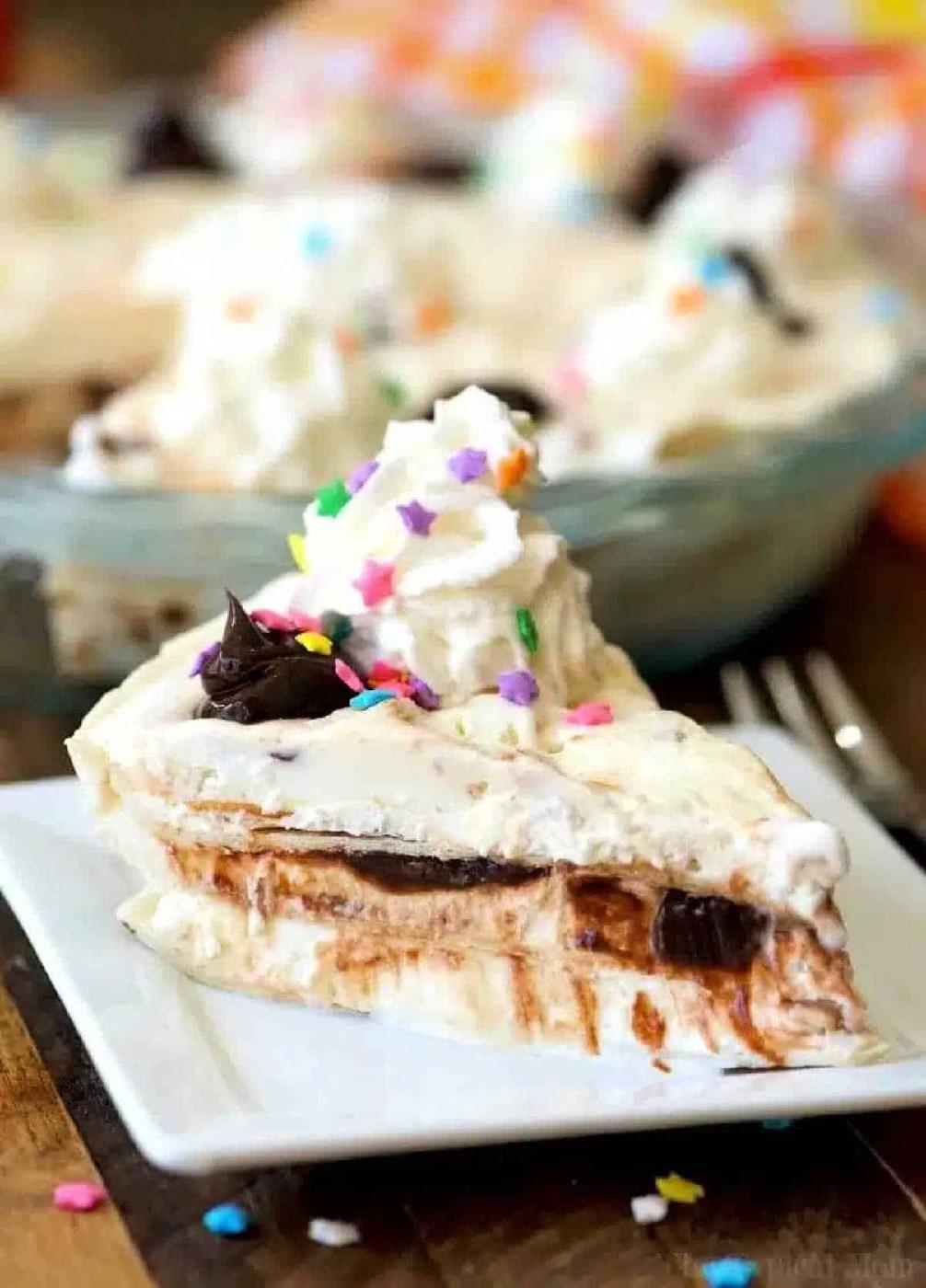 Ice Cream Sundae Pie