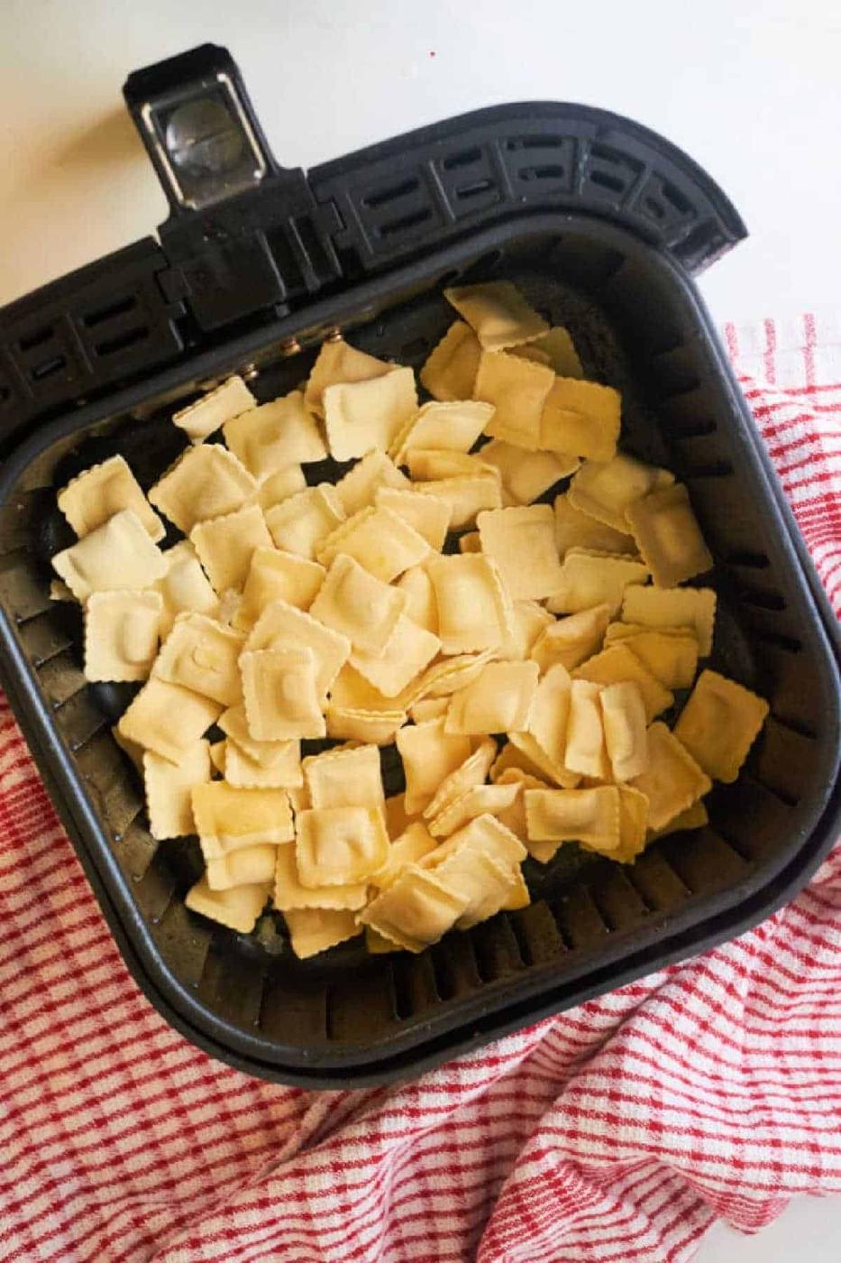Crispy Frozen Ravioli in Air Fryer