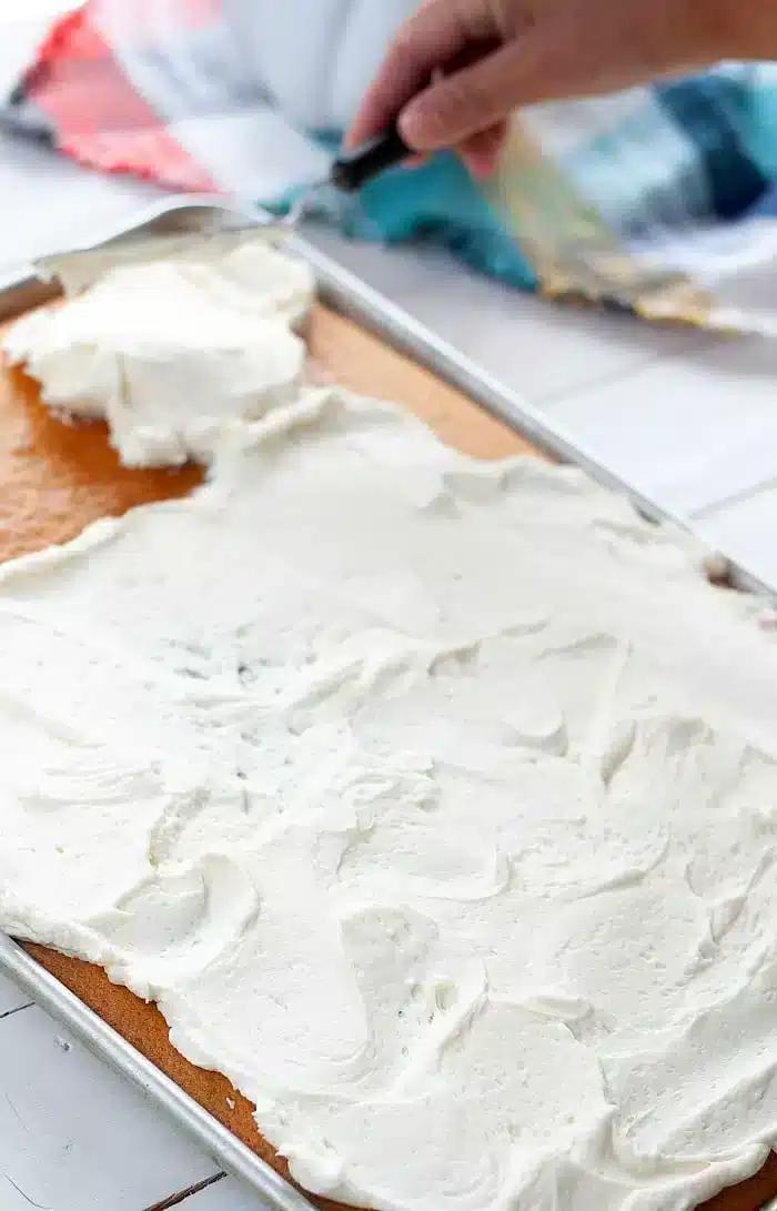 How Long to Bake a Cake at 350