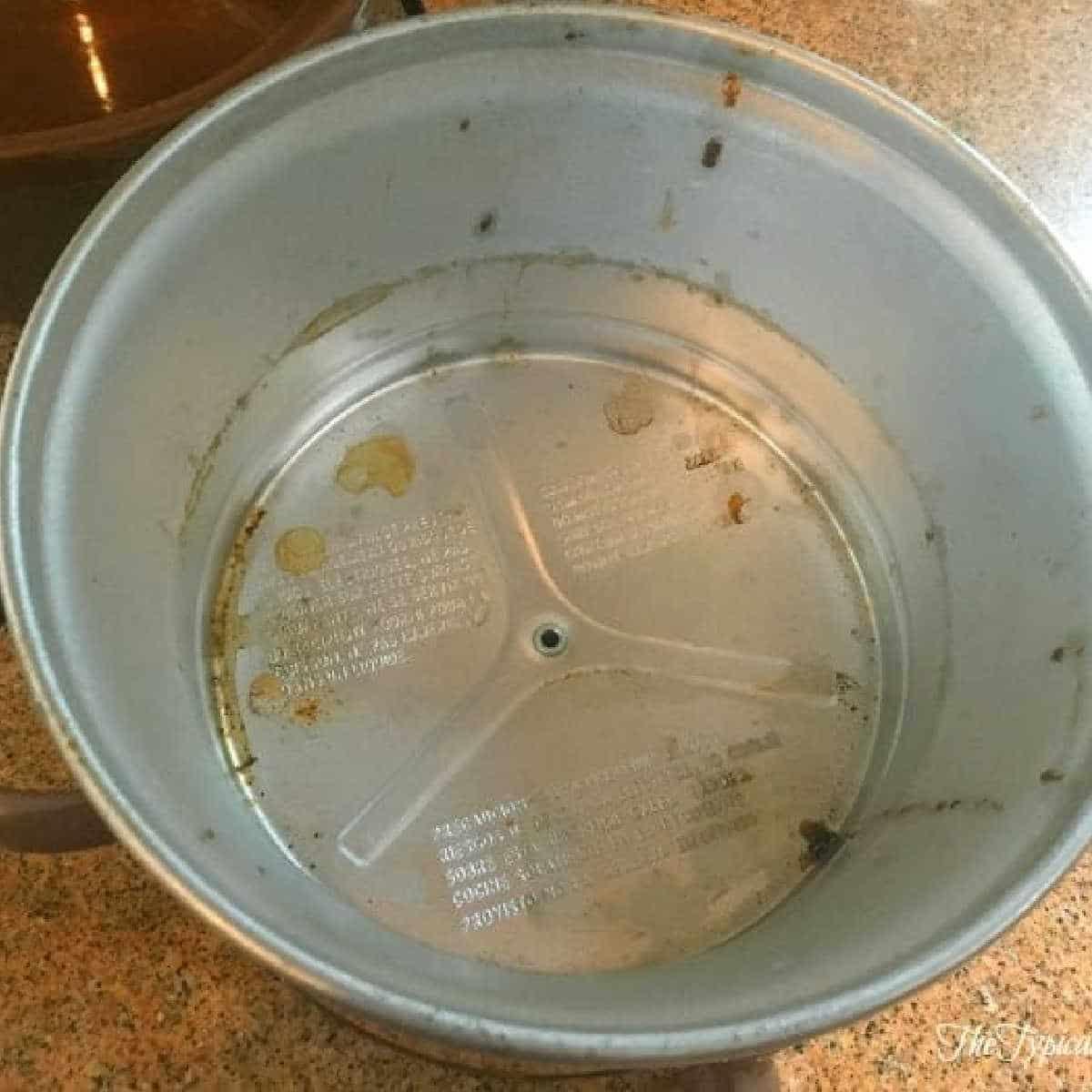 How to Clean Your Crockpot