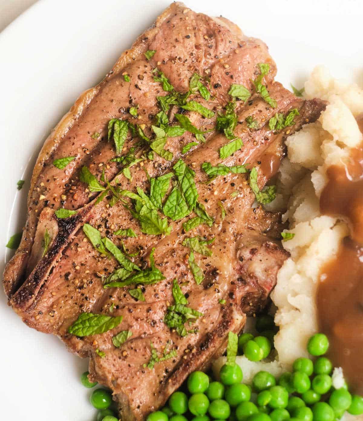How to Cook Lamb Shoulder Chops