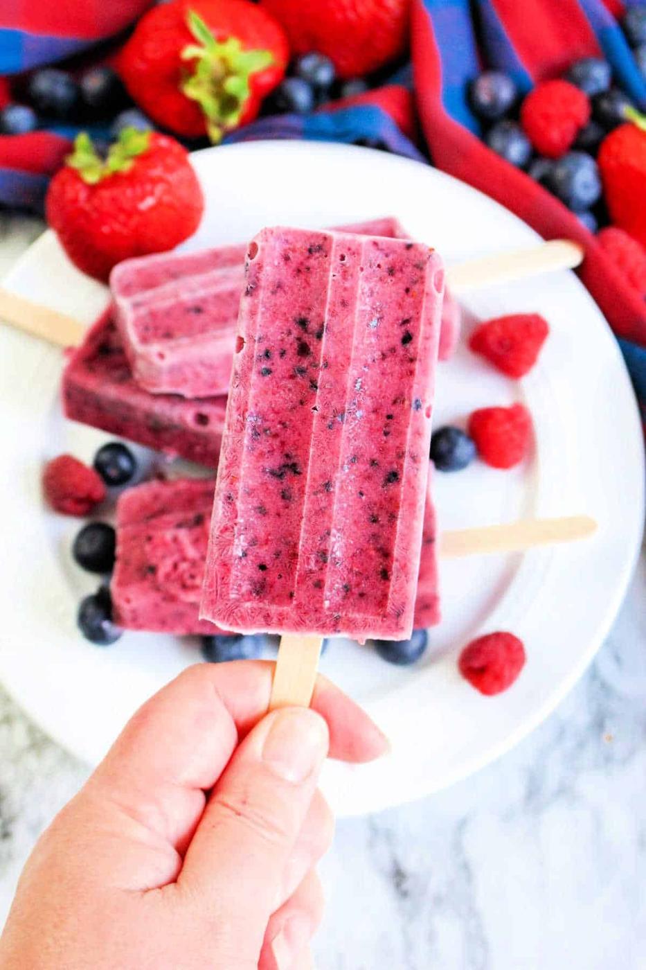 How to Make Homemade Popsicles