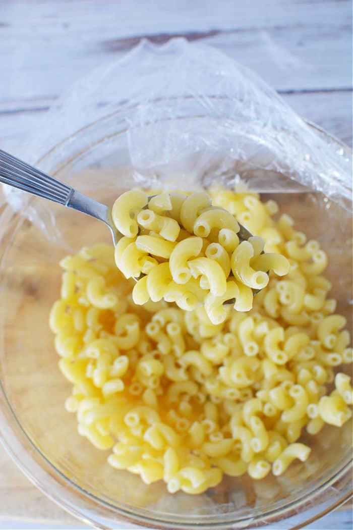 How to Cook Pasta in the Microwave