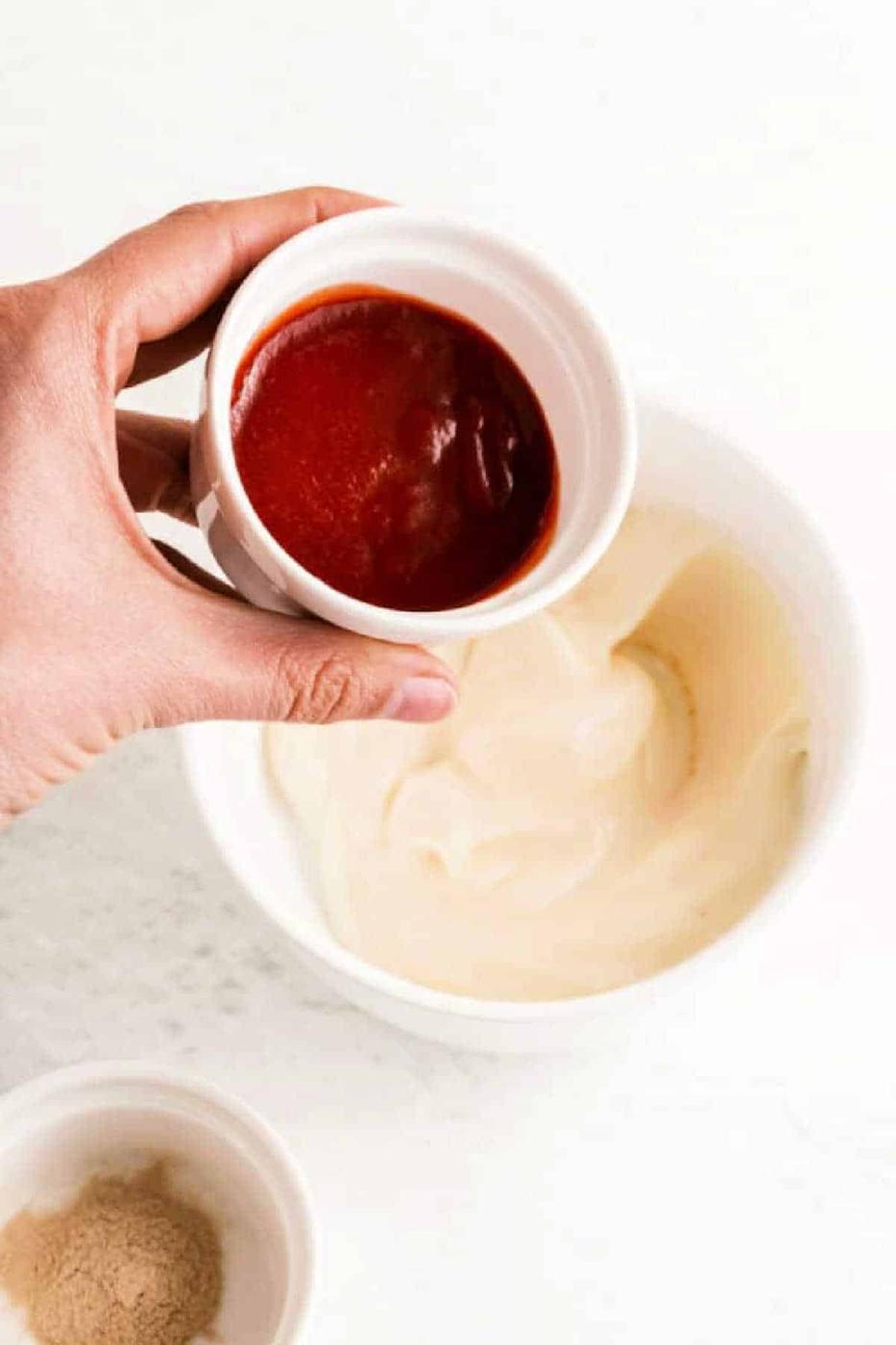 How to Make Sriracha Mayo