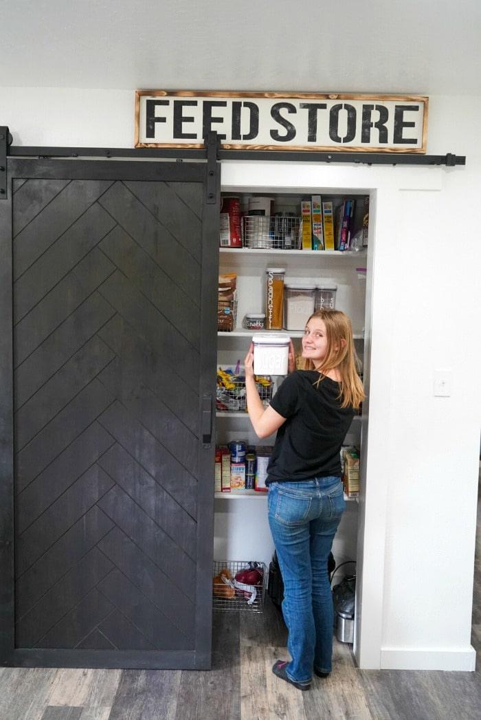 How to Organize Your Pantry with Labels