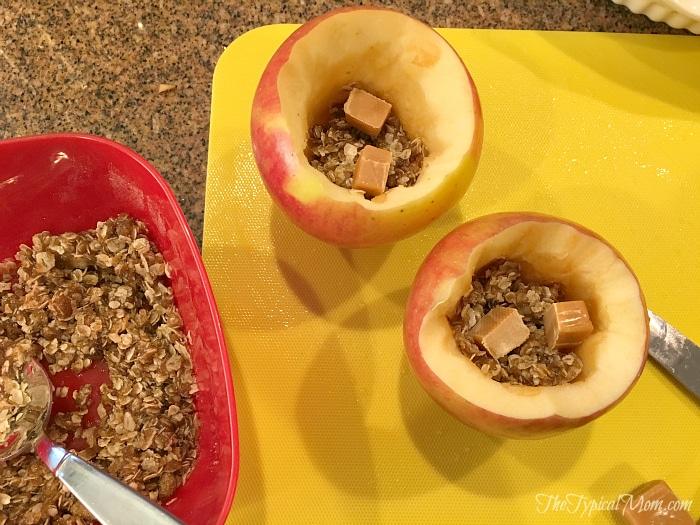 Baked caramel apples