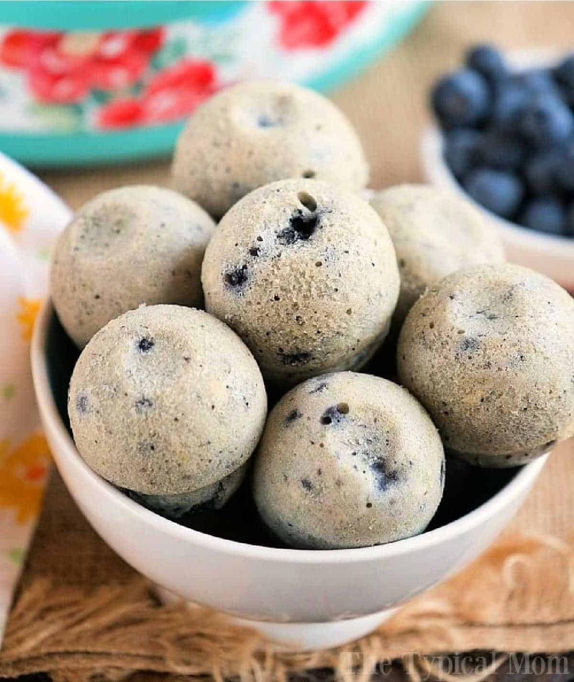 Fluffy Instant Pot Blueberry Muffins
