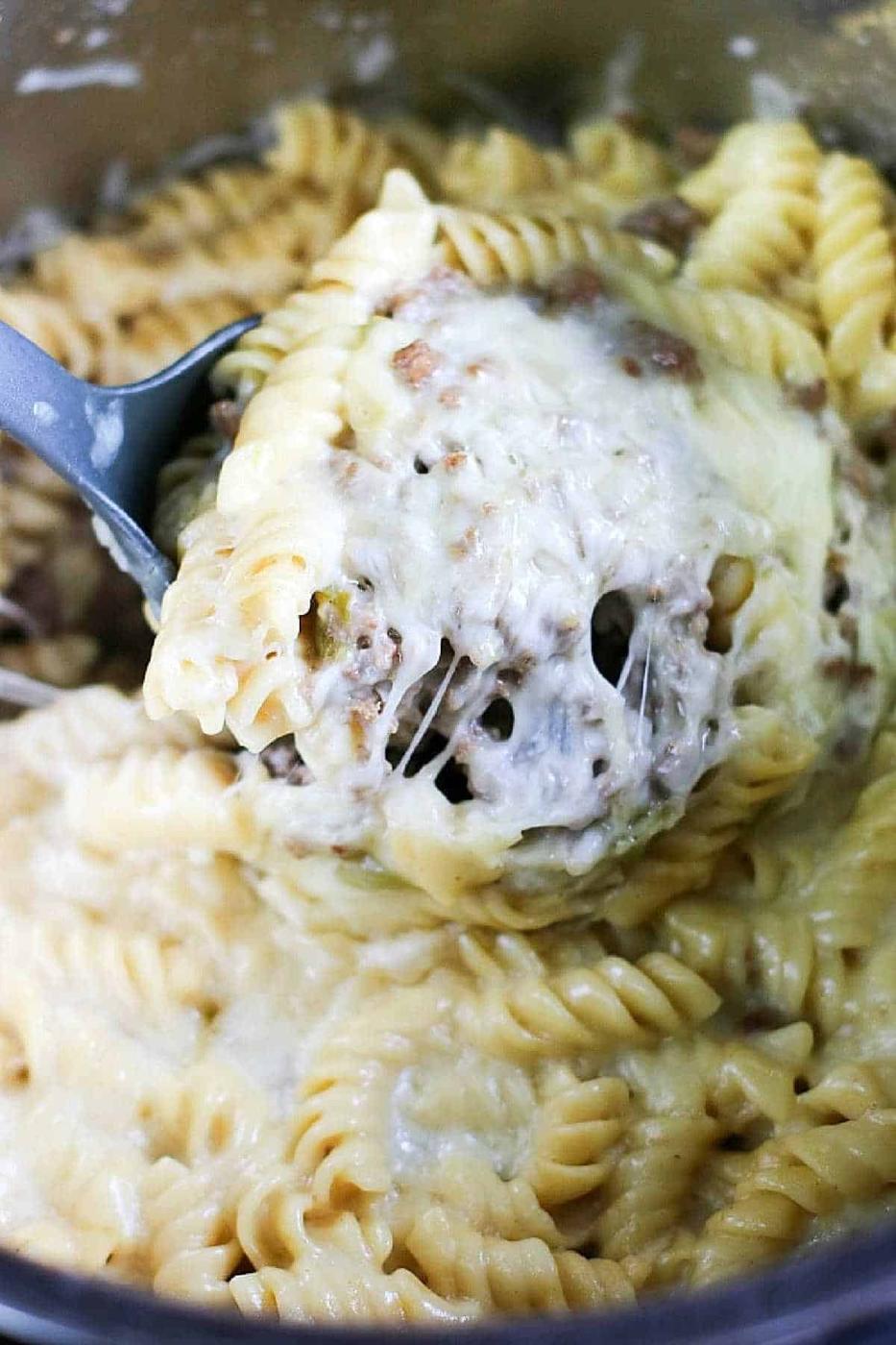 Instant Pot Cheesesteak Pasta