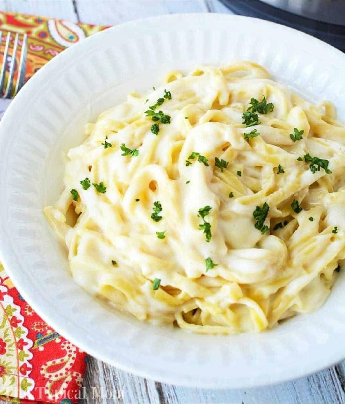 Instant Pot Fettuccine Alfredo