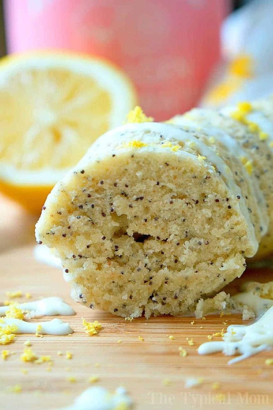 Lemon Poppy Seed Bundt Cake