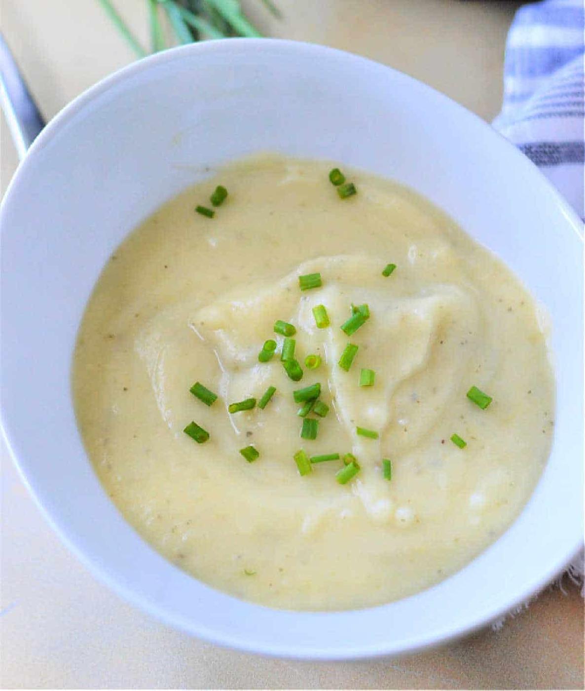 Instant Pot Potato Leek Soup