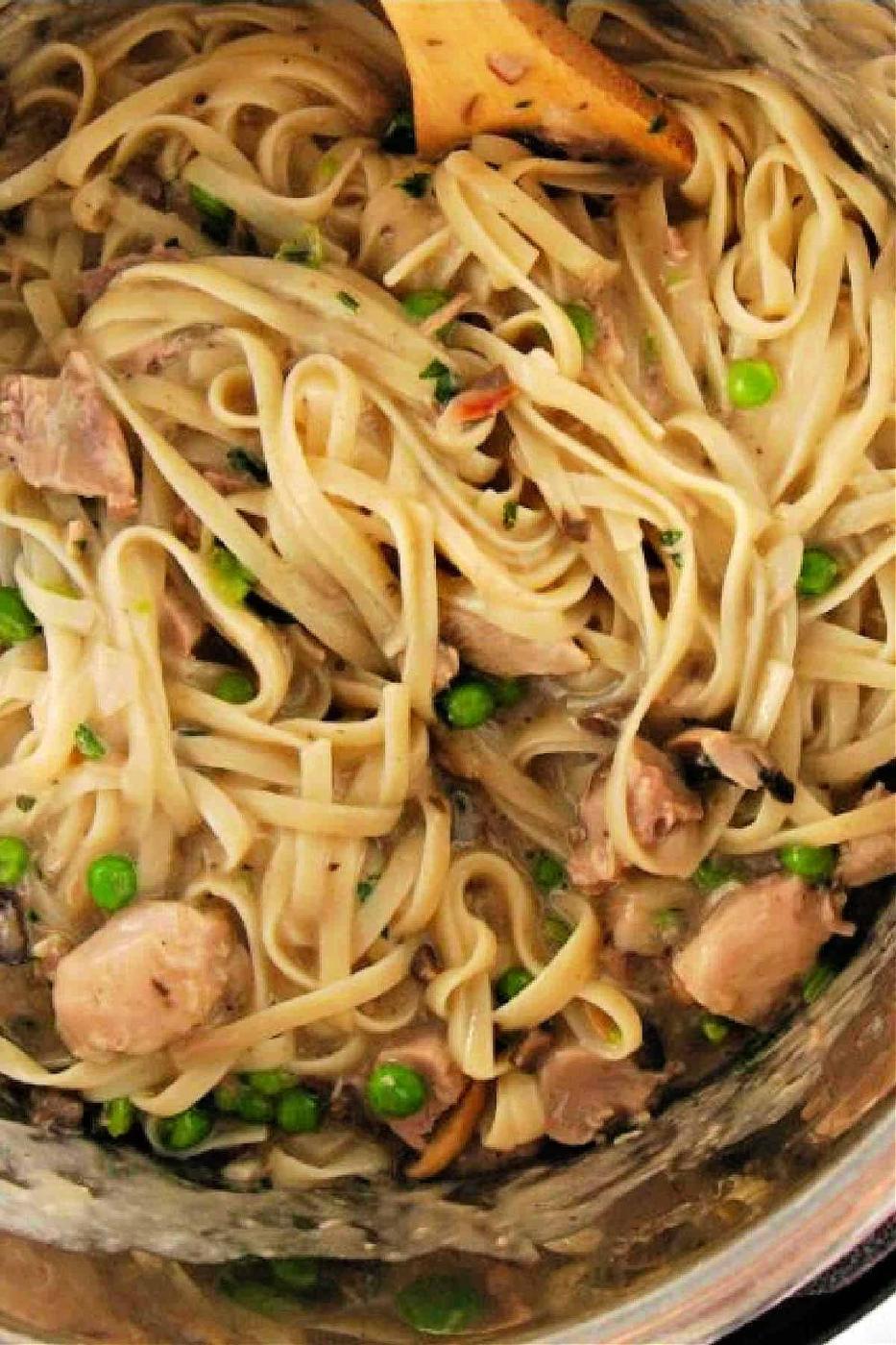 Instant Pot Turkey Tetrazzini