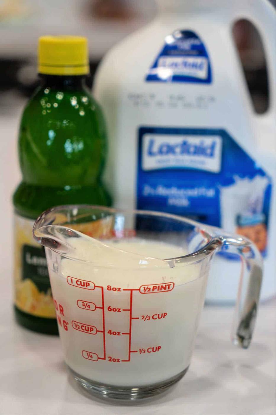 Making Buttermilk with Lemon Juice