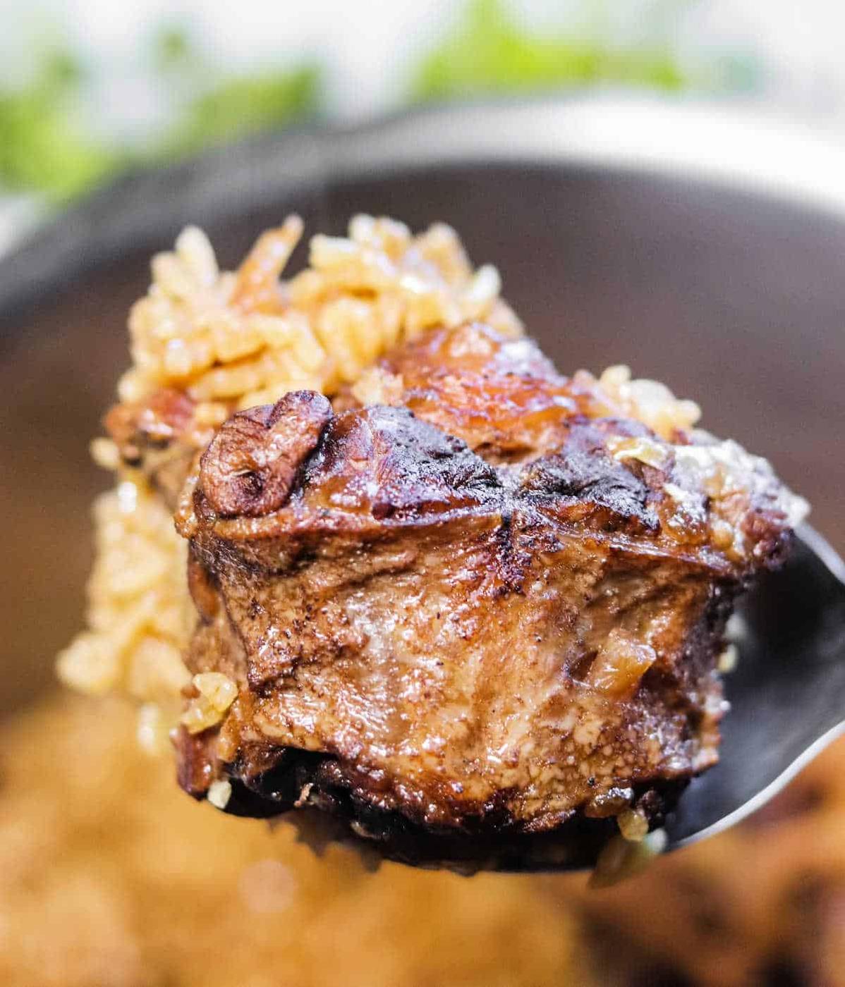 Oxtails and Rice