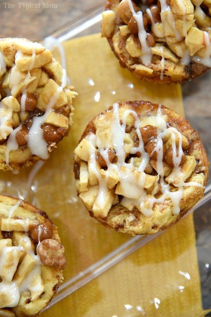 mini apple pies