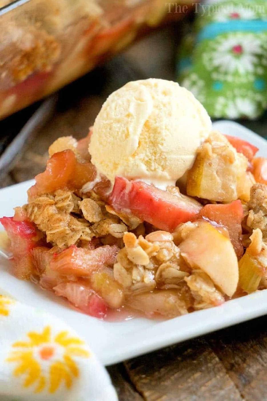 Rhubarb Crumble
