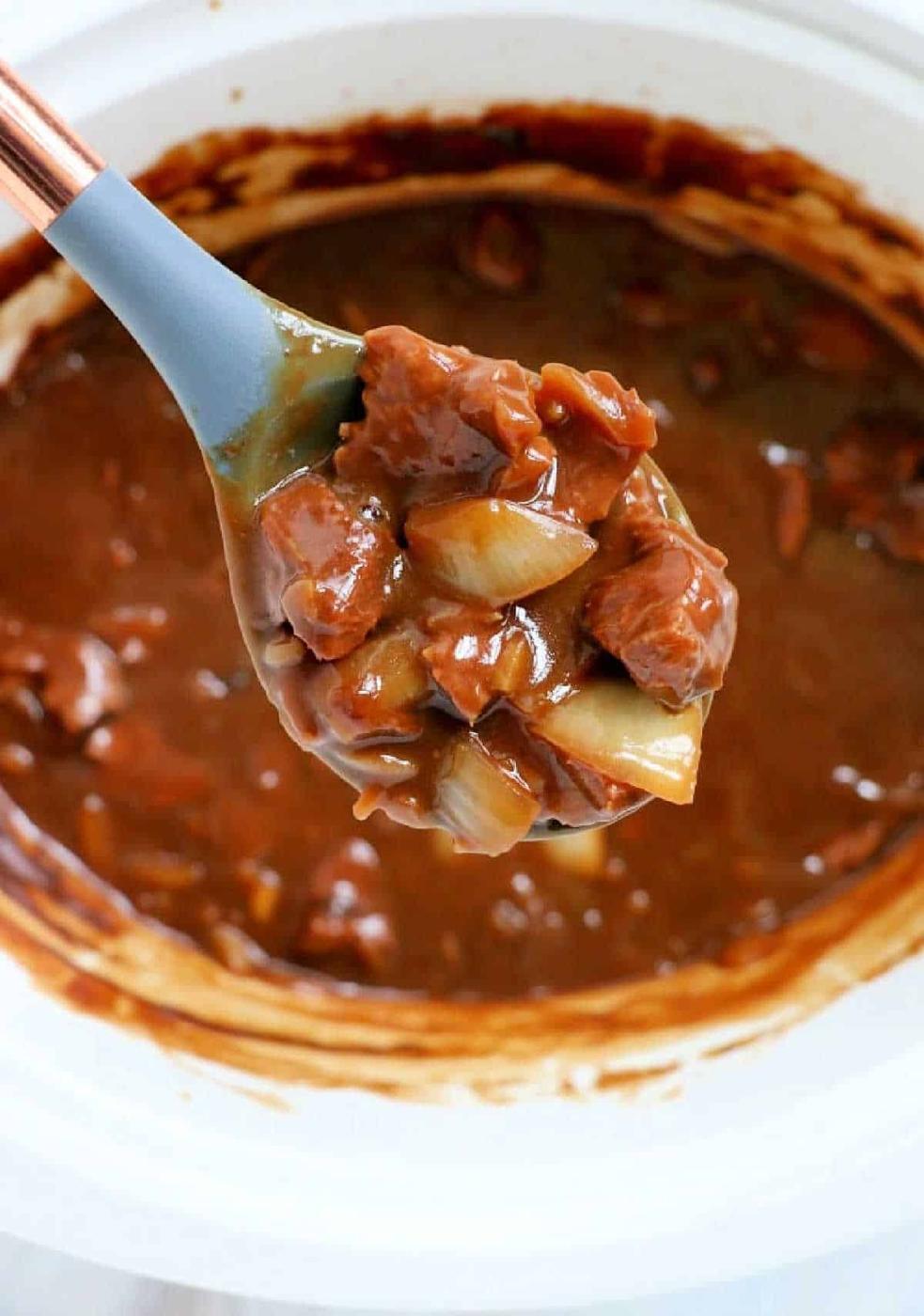 Slow Cooker Beef Tips and Gravy