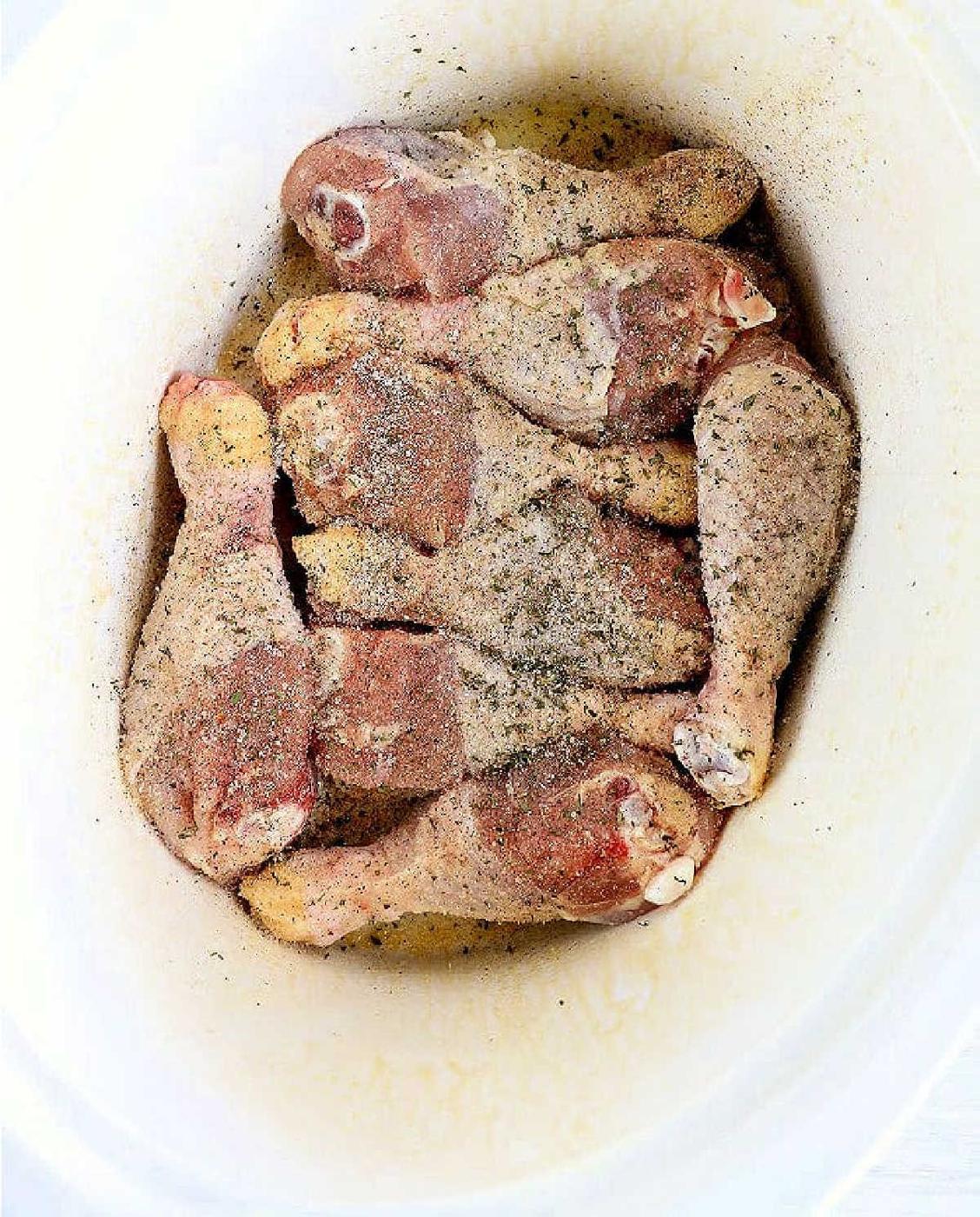 How to Cook Slow Cooker Chicken Legs