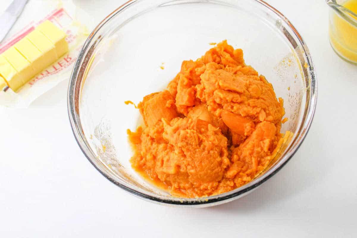 Sweet Potato Casserole with Canned Sweet Potatoes