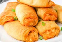 Crispy Buffalo Chicken Rolls