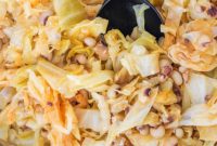 Black-Eyed Peas and Cabbage: A Hearty Southern Classic