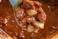 Tender Slow Cooker Beef Tips in Rich Gravy