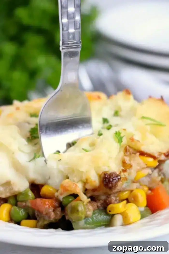 Hearty Slow Cooker Shepherd's Pie 2 Shepherds Pie Crockpot