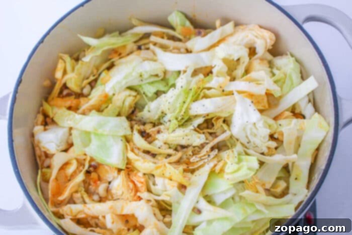 Black-Eyed Peas and Cabbage: A Hearty Southern Classic 4 Flavorful Cabbage and Black Eyed Peas ready to serve