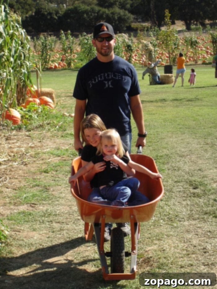 Bates Nut Farm in Valley Center is a great location to take your family for Halloween, Christmas & to see their petting zoo and craft fairs! Lots of stuff. Bates Nut Farm Pumpkin Patch