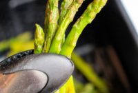 Crispy Frozen Asparagus in Air Fryer