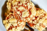Spiced Mini Pumpkin Muffins