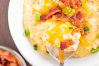 Golden Hashbrown Potato Soup