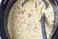 Slow Cooker Creamy Ground Beef and Potato Soup