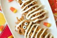 Spooky Halloween Haystacks