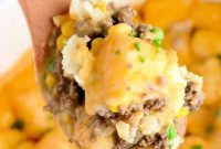 Slow Cooker Creamy Mushroom Tater Tot Casserole