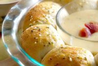 Gooey Cheesy Bacon Pull-Aparts